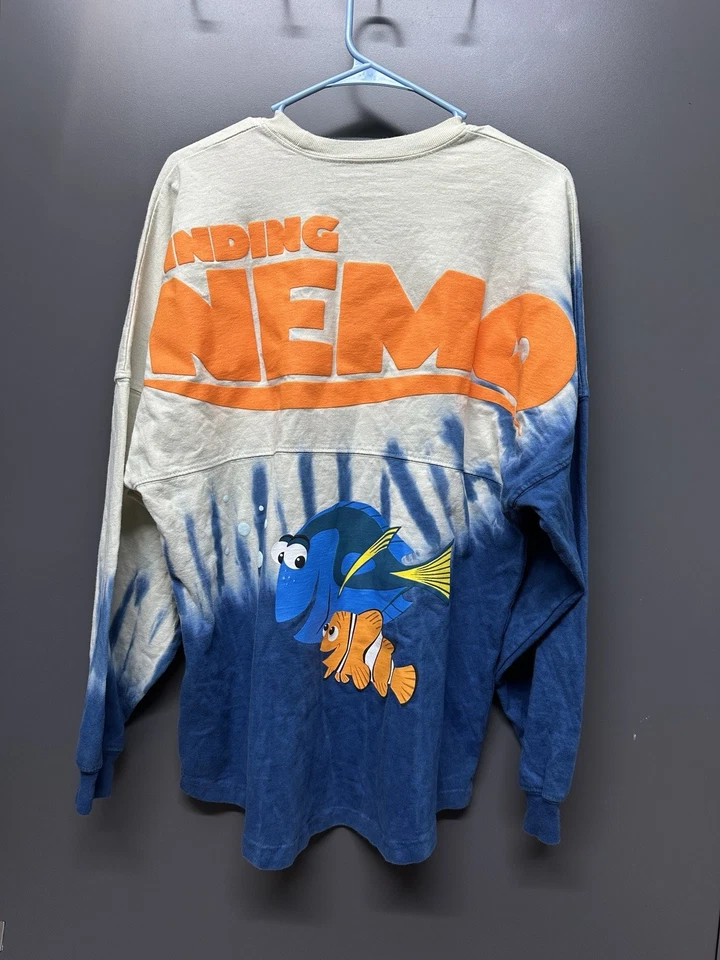 Camiseta Disney Parks Finding Nemo Blue Tie Dye Spirit Adulto P - Imagem 3 de 4