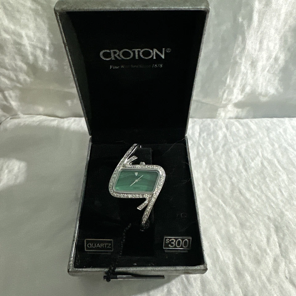 Reloj de cuarzo Croton para mujer chapado en rodio esfera de malaquita adornada con cristales Foto 2 de 4