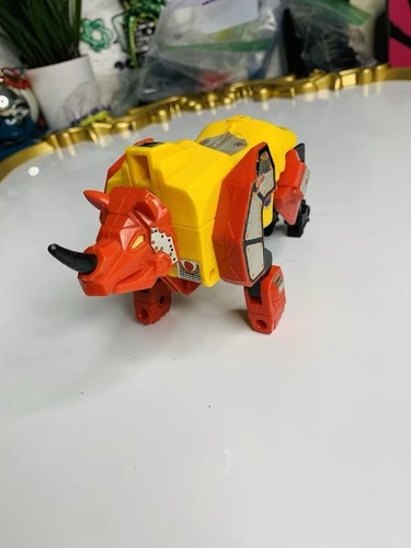 Vintage 1986 G1 Transformers Predacon Headstrong action figure