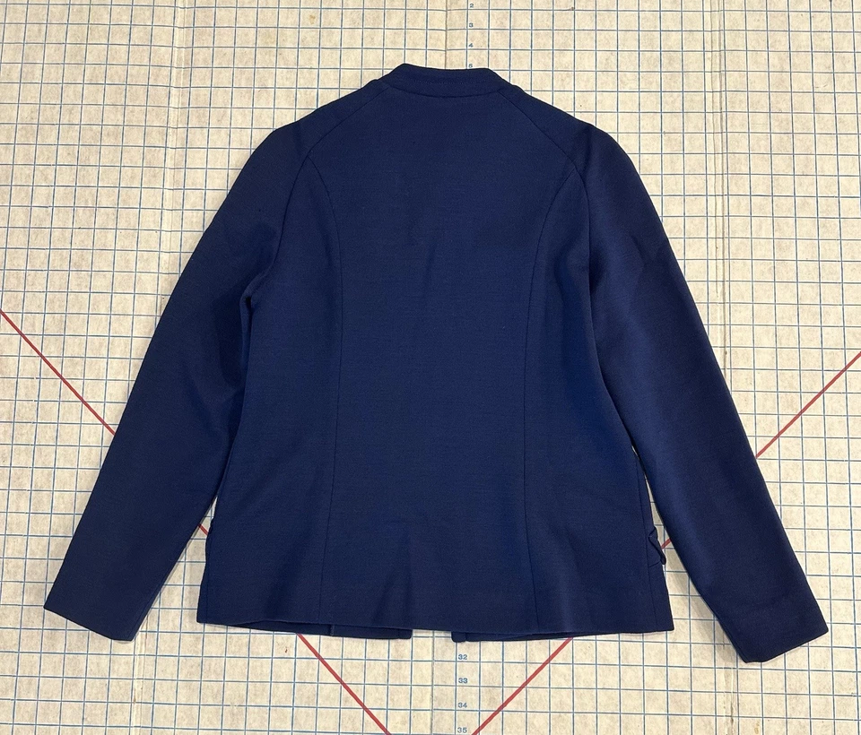 Vintage 60s 70s Pendleton Blue Wool Skirt and Blazer Suit Set Size 12 Hook Loop - Image 3 of 4