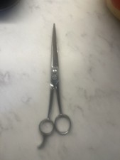 professional hair-cutting or barber shears