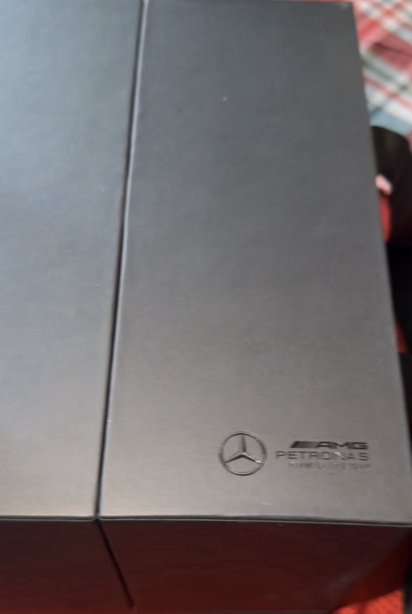 Mercedes adidas Kimi Antonelli Las Vegas 2025 Cap Mini Helmet Card Formula 1 thumbnail 5