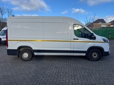 Maxus Deliver 9 Van
