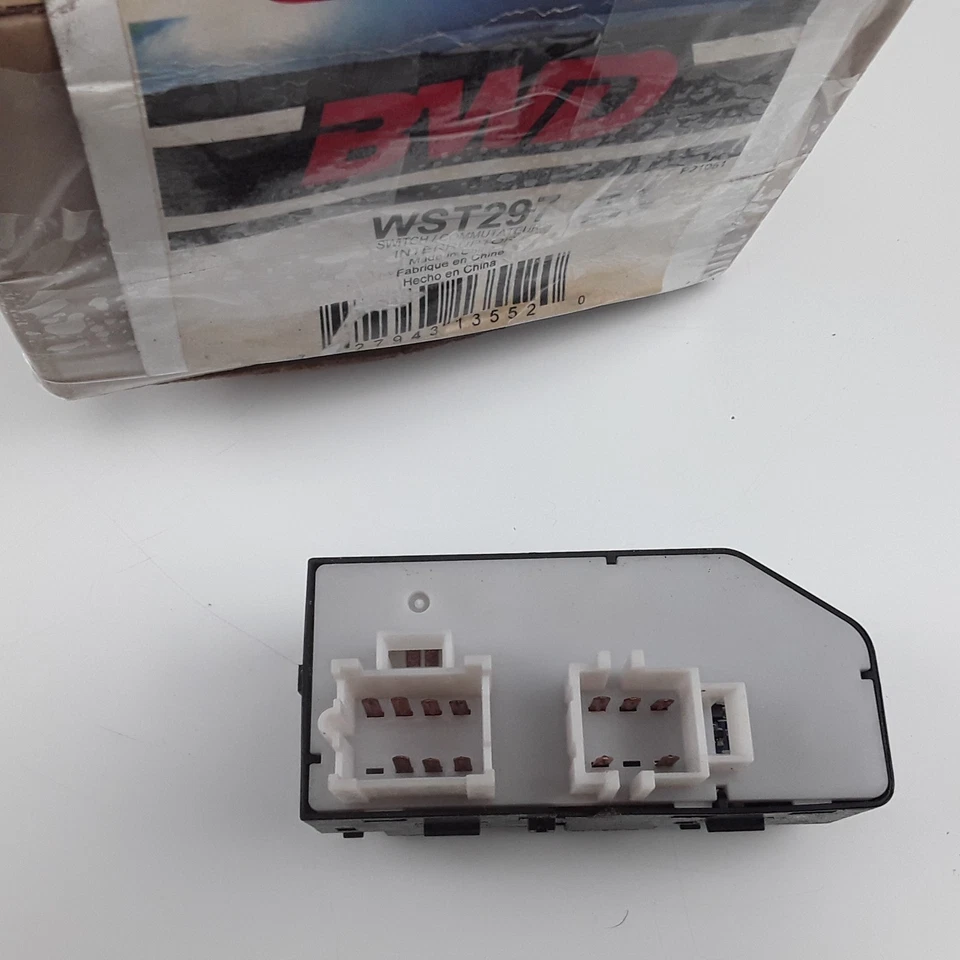 Interruptor de ventana de puerta delantera izquierda BWD WST297 para Chevrolet Cavalier (2000-2005) Foto 4 de 4