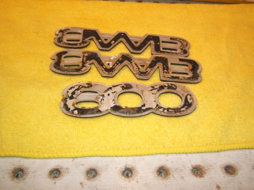 Saab 1988 900 hatchback front hood sides rear trunk Genuine 1 set of 3 Emblems - Bild 7 von 12