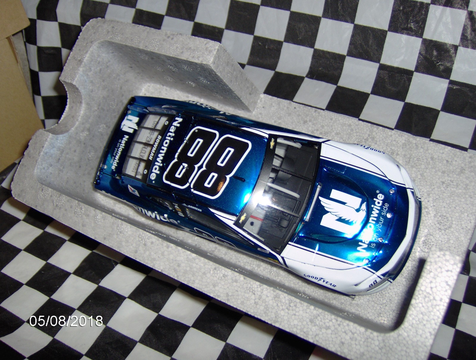 NASCAR Authentics 2018 Alex Bowman #88 a nivel Nacional Escala 1:24 de
