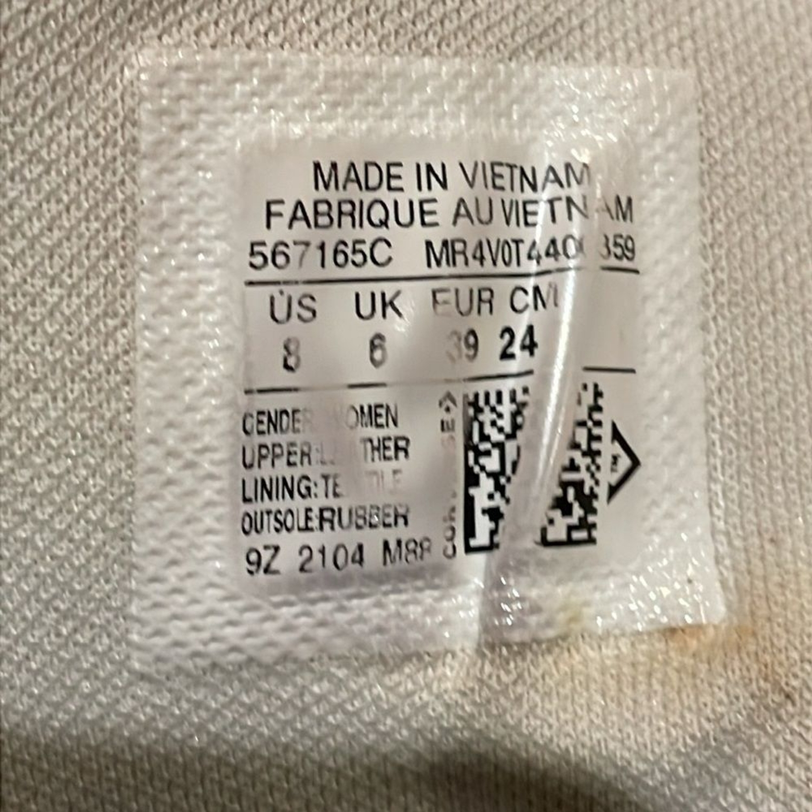 Converse White Chuck Taylor All Star Lugged Leather Sneaker Shoes Womens Size 8 thumbnail 2