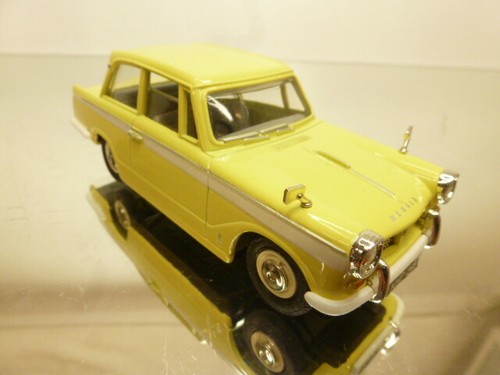 VANGUARDS TRIUMPH HERALD - YELLOW 1:43 - VERY GOOD CONDITION - 51 - Bild 7 von 7