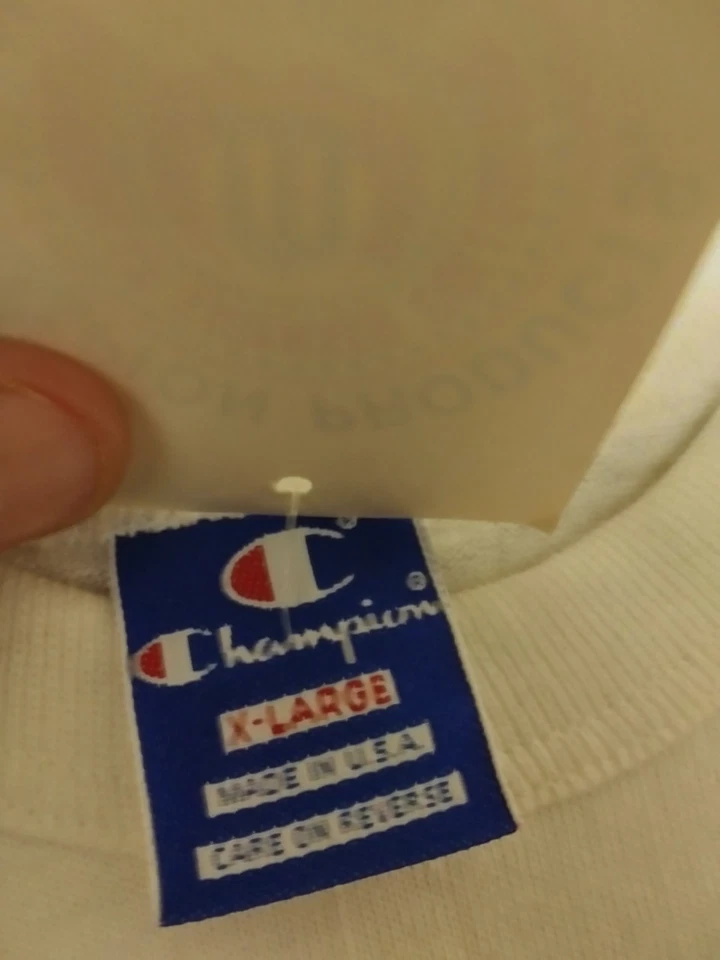 Boston Terriers NCAA Vintage 1980s Champion Blue Tag School Of Law Shirt NWT XL - Image 4 of 4