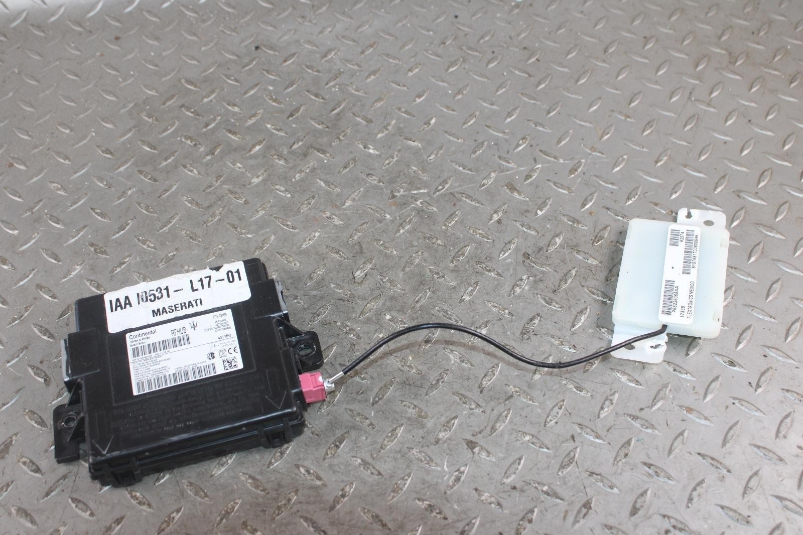 Maserati Ghibli 2017-2021 Keyless entry module