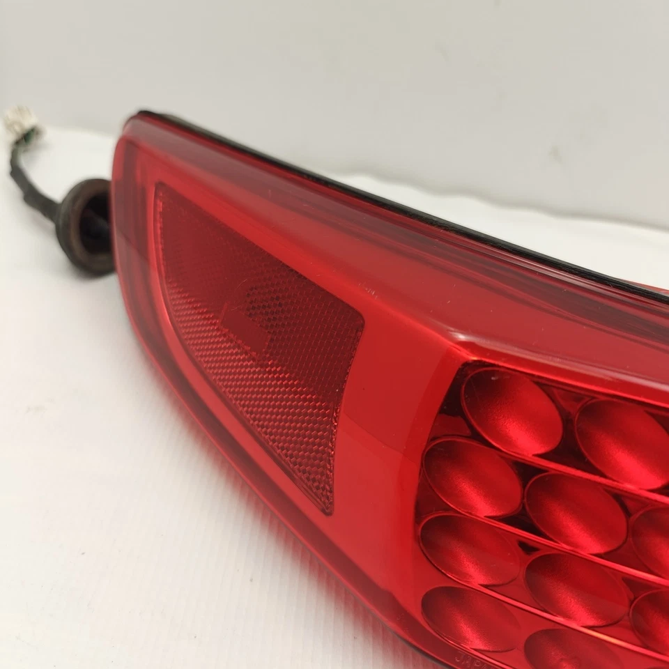 Infiniti FX35 2005 lado del pasajero derecho luz trasera OEM Foto 4 de 4