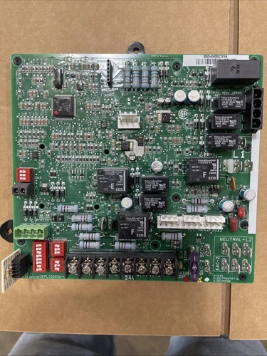 Carrier Bryant CEPL130456-01 Furnace Control Circuit Board HK42FZ022