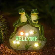 Outdoor Frog Statuette with 7 Warm White Lights