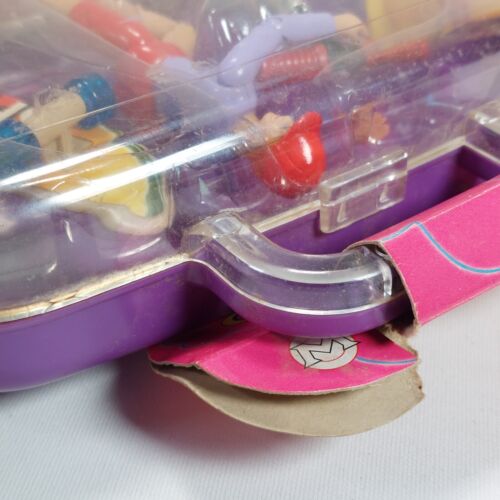 Fun-Tastic Vintage Carry aruond Playset skateboard and scooter set action Girl - Picture 11 of 11