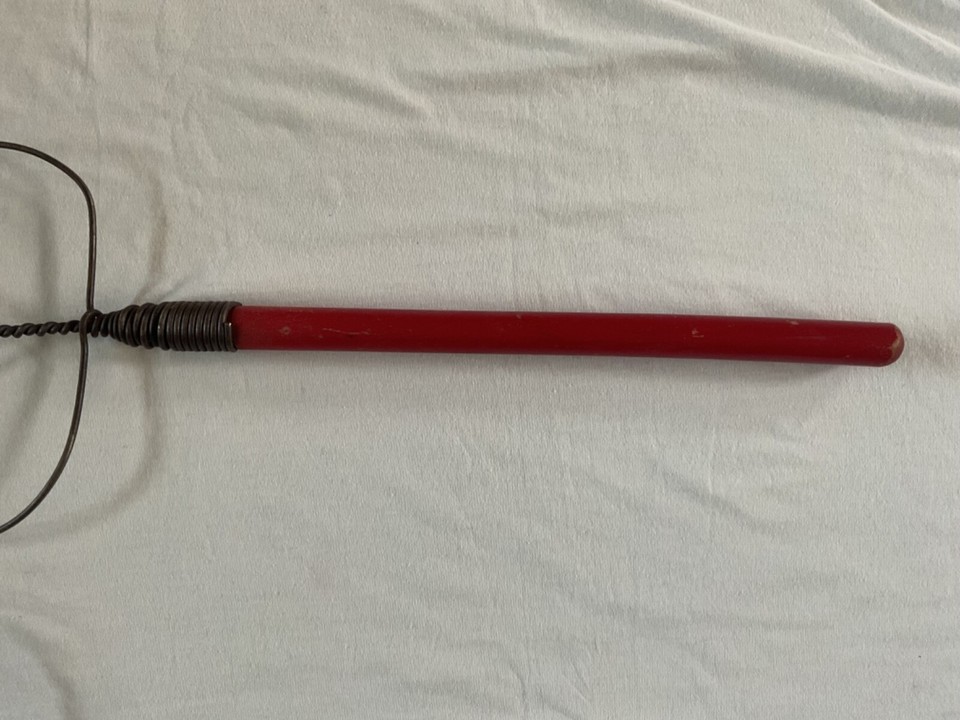 Lot of 2 Antique Wire Rug Beaters, Red Wood Handles, 28 1/2" Long eBay