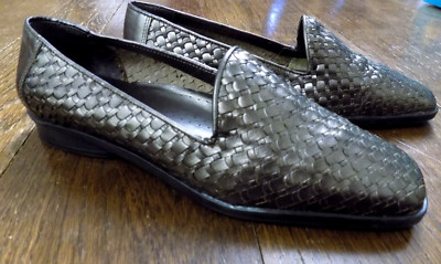 RSVP Muriel EUC Vtg Woven Leather Metallic Pewter Classy Loafers sz 8 M Brazil