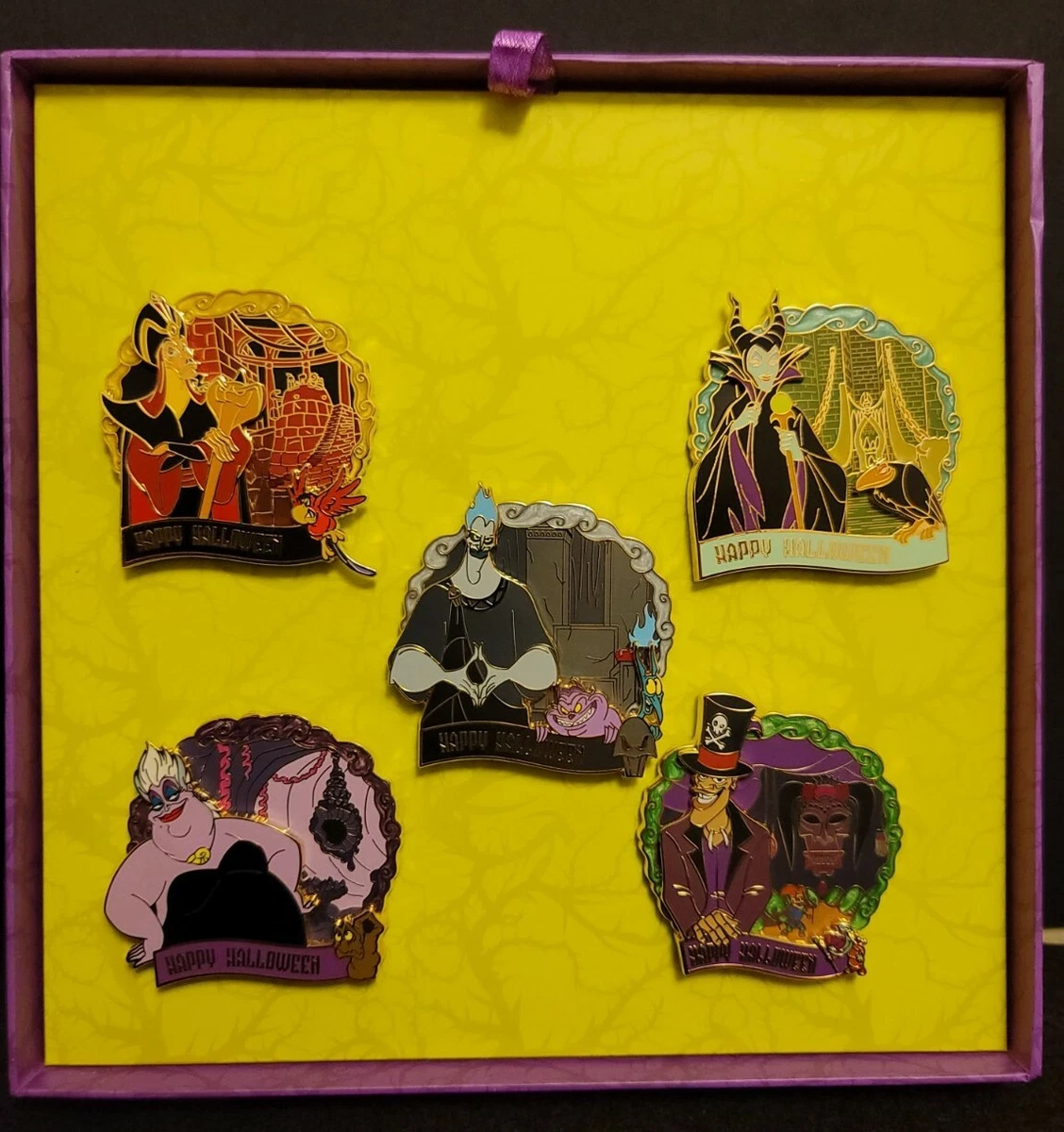 Disney Villains Lairs 5 Pin Set 2020 Happy Halloween Limited Edition