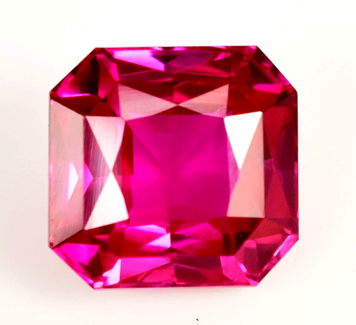 Lot de 27 pierres précieuses en vrac taillées marquise saphir rose