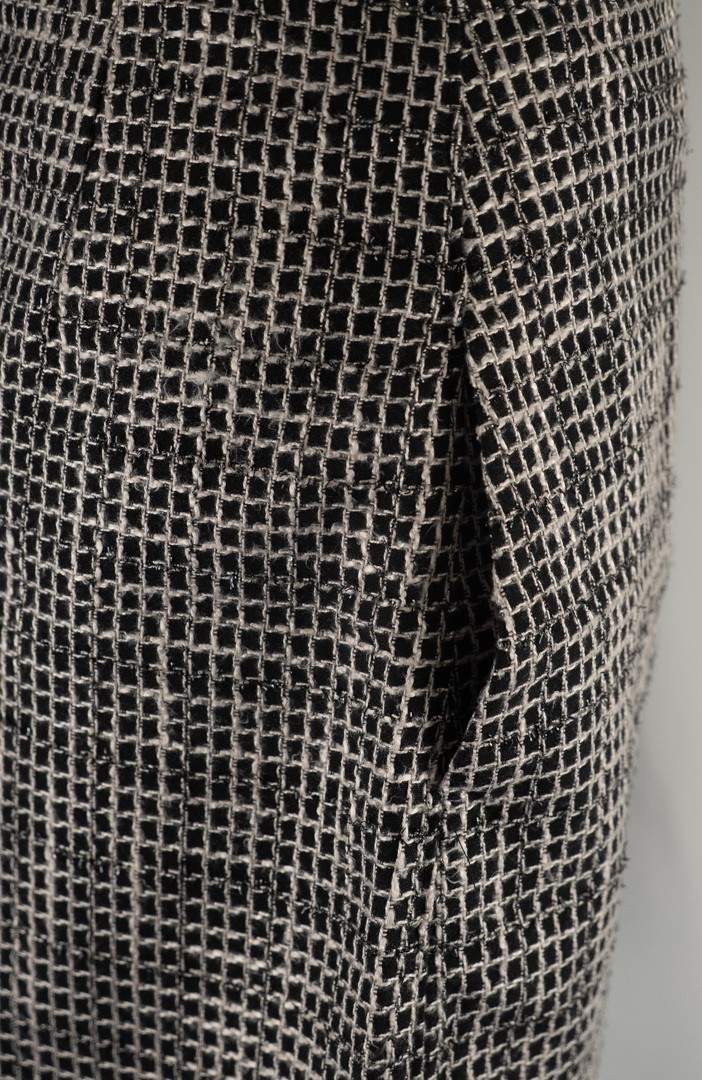 Papaya Black & White Square Mini Skirt Size 10 Pre-Owned image 4