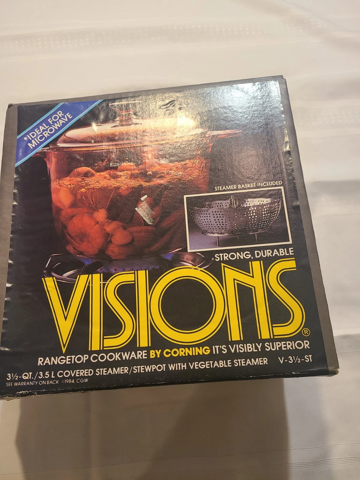 Visions V- 3 1/2 -ST. 3.5L Steamer. NOS Open Box. Includes Steamer Basket.