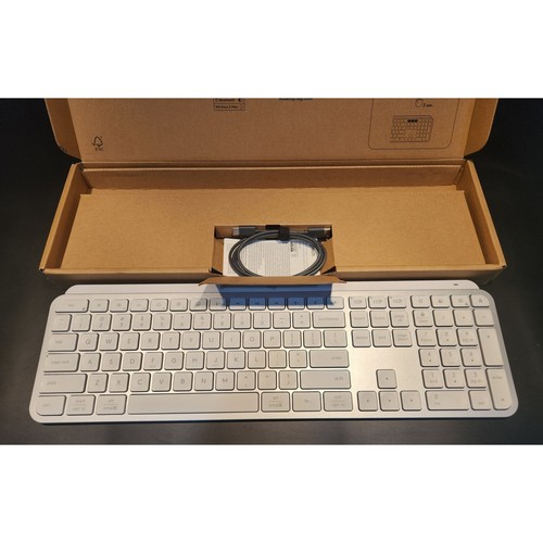 Logitech MX Keys S Keyboard for Mac - Wireless Bluetooth USB-C Gray - Picture 4 of 8
