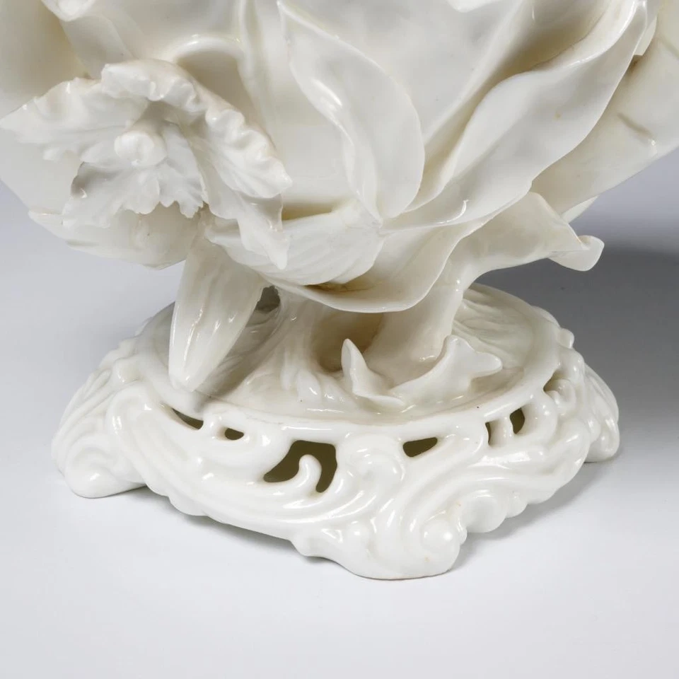 Gilman Collamore Blanc de Chine White Porcelain Epergne Centerpiece Orchid Vase - Image 4 of 4