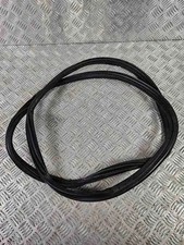 BMW 3 G20, G28 T�rdichtungsgummi vorne links 7407373 3.00 2020 32422044