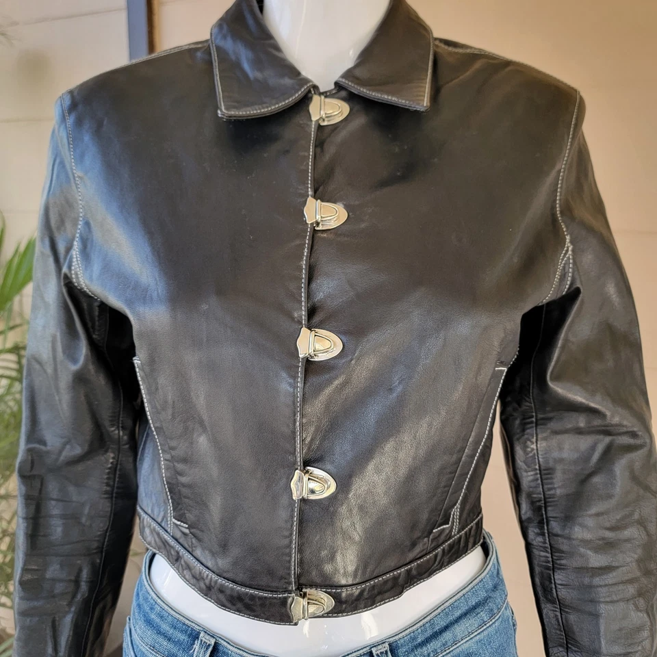 Chaleco Corto Vintage Emanuel Ungaro Mujer Cuero Negro Moto Cremallera Pequeño 10/44 Foto 4 de 4