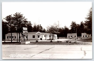 Grayling MI Fay's Motel w/Free Television~Fred & Thres Yaroch~RPPC 1950 Postcard