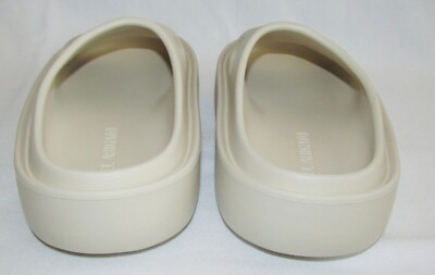 AXEL ARIGATO Magma Rubber Chunky Slide Beige Platform AXEL ARIGATO Magma Rubber Chunky Slide Beige Platform