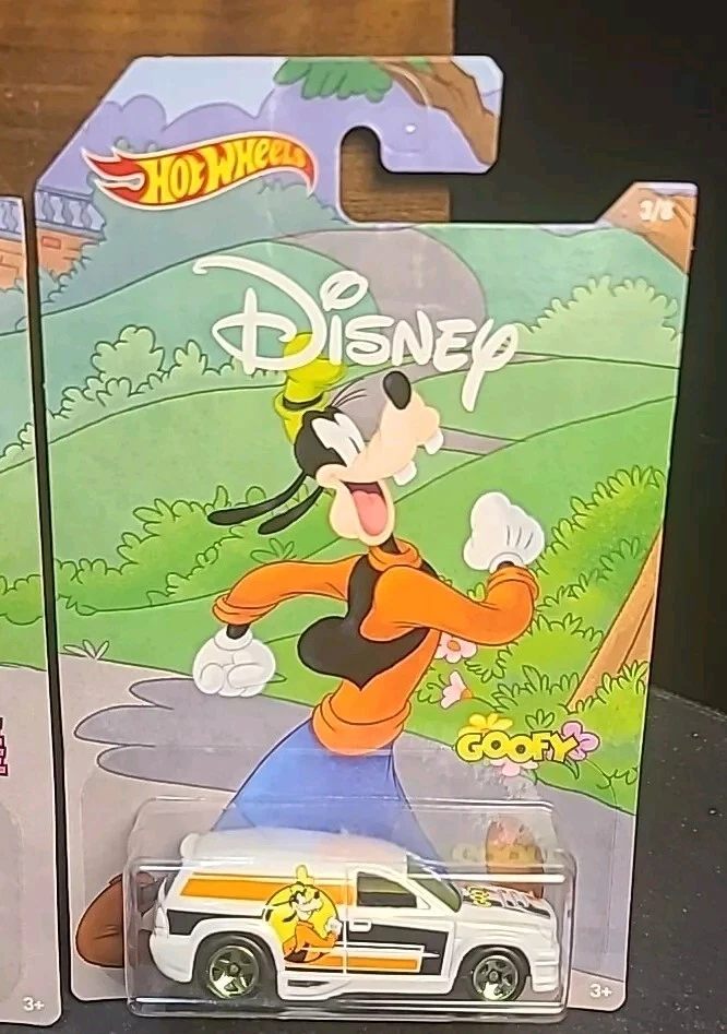 3 Disney Hot Wheels Cars Minni Mouse, Goofy, And Pluto New In Box - Image 4 of 4