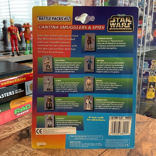 Galoob Star Wars Micro Machines Battle Packs 12 Catina Smuggler Sealed Retro New - Picture 2 of 2