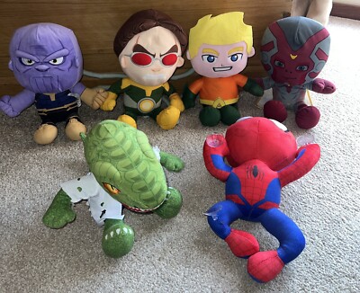Marvel Whitehouse Leisure DC Comics Stofftier Paket x 6 SpiderMan Thanos Eidechse