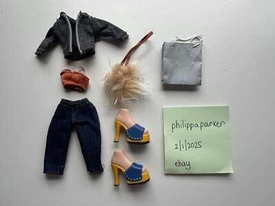 Bratz Doll Fashion Pack Shoppin Spree Cloe Jade Meygan Near Complete 2003