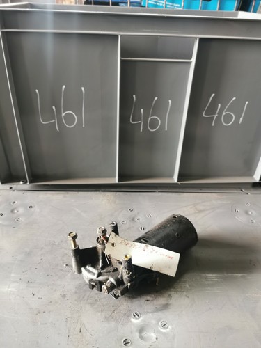 Original Ford Fiesta MK1 MK2 Wischermotor Scheibenwischermotor vorne 0390241309