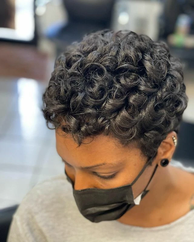 Natural top wigs short