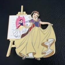 Pin Jumbo Misterioso PALM Disney Tinta y Pintura Fuera del Lienzo Blancanieves