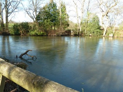 Foto A3 Schöner Teich, schlechtes Timing Scayne's Hill als ich die Kamera nahm c2012