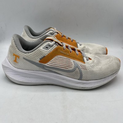 Nike Air Zoom Pegasus 40 Tennessee Volunteers White Orange Size 8.5 DZ5980-100