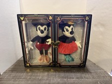 Disney Limited Release Mickey Mouse  Minnie Mouse Collectible Plush Doll Set