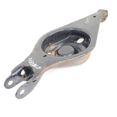 Used Rear Right Upper Upper Control Arm Rear fits: 2014 Lincoln Mkt Rear Right U