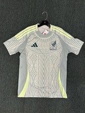 Mexico Lingrn Soccer Jersey Men's Sizes Medium,large,XL And XXL