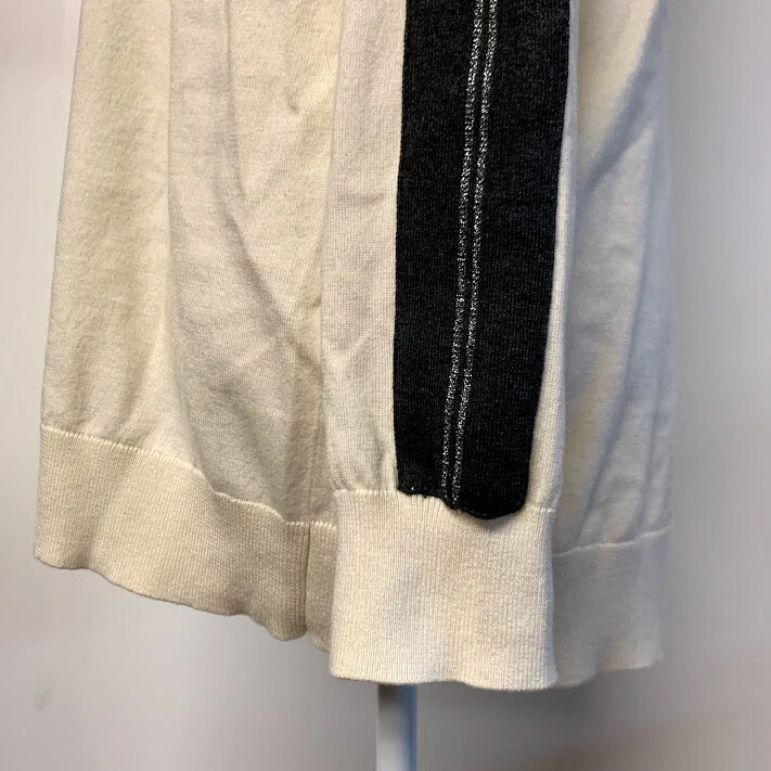 Suéter para mujer WORTH New York beige gris a rayas metálicas mezcla de cachemir mediano Foto 4 de 4