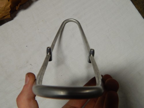 Genuine Harley Davidson OEM Fender Mount Kit P/N: 58990-72 - Picture 4 of 7
