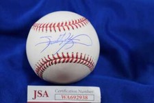 Sammy Sosa Cards, Rookie Cards and Autographed Memorabilia Guide 44