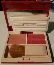 Avon Natural Radiance Powder Blush Duo .18 oz Sunkist Rose & Delicate Cherry