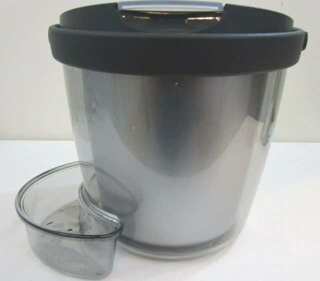 oxo good grips double wall ice bucket with tongs and garnish tray