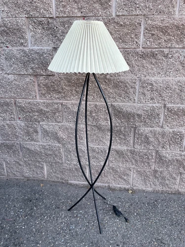 Vintage Mid-Century Modern MCM Fish Wire Wrought Iron Tripod Floor Lamp Calif - Picture 3 of 13