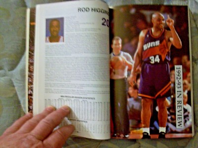 【1993年刊行 NBA雑誌】 6冊まとめて s-l400.jpg