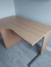 Right-Hand Wave Desk Curved Office Desk (DESK ONLY)
